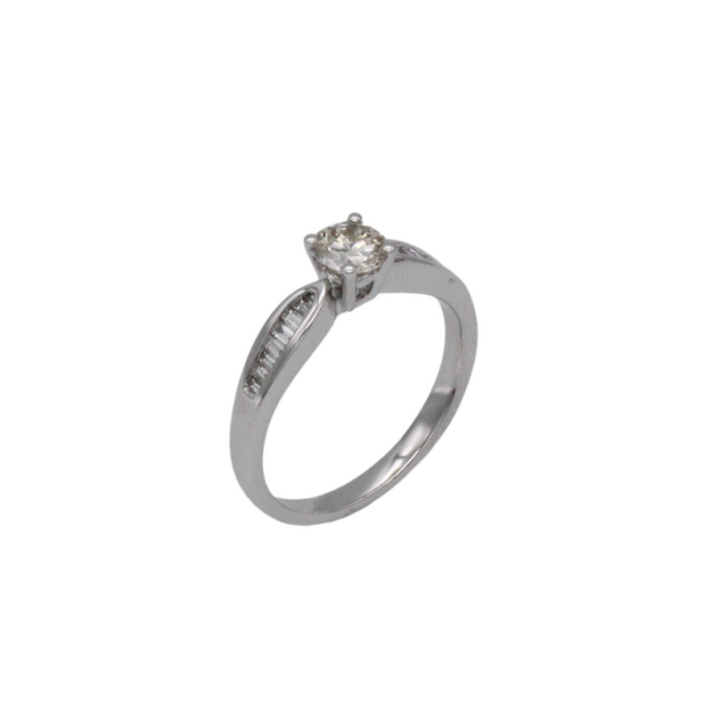 02_IHRSCHMUCK_Solitär Verlobungsring Vorsteckring, 750er Weißgold, Brillant round cut und Diamanten Seitlich
